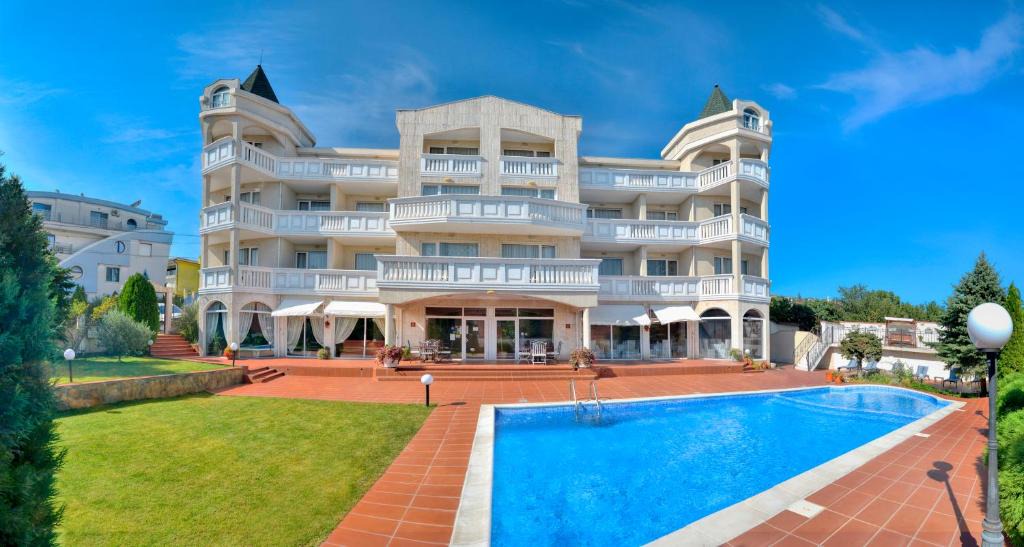 Primorski Hotel | Alekta Hotel - Free Parking
