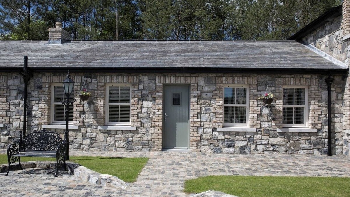 Leixlip Cottage | Alensgrove Cottages No. 02