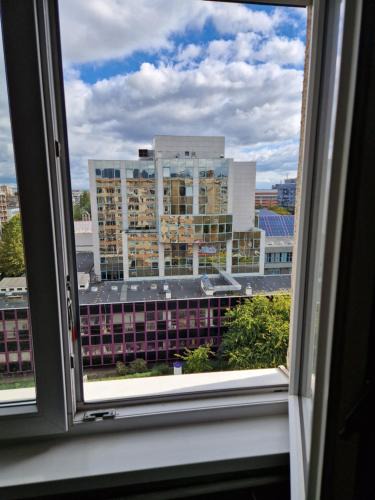 13th District Apartment | Alex Apartman free garage 150mts