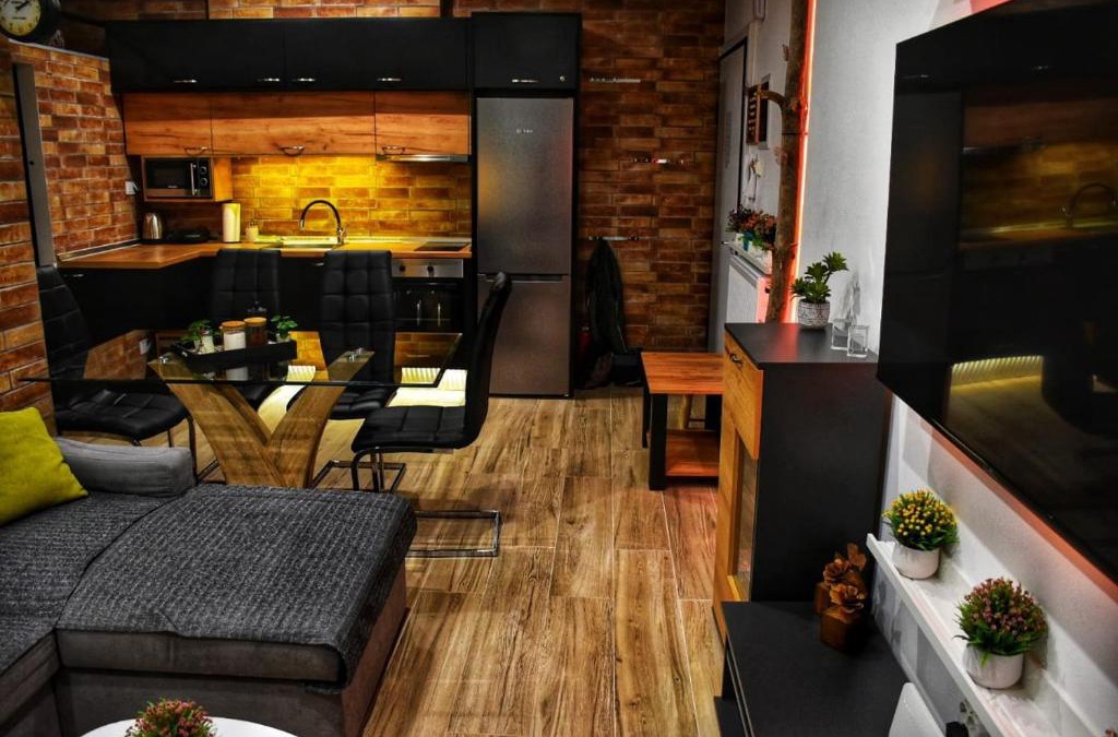 Serres Apartment | Alexander apartment serres