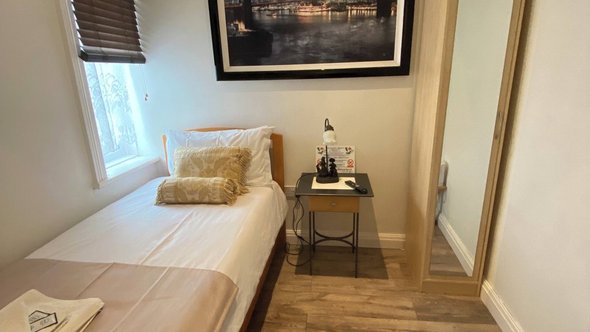 South Shore Hotel | Alexander Hotel
