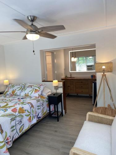 Old Town House | Alexander Palms Court - No Hidden Resort Fees!