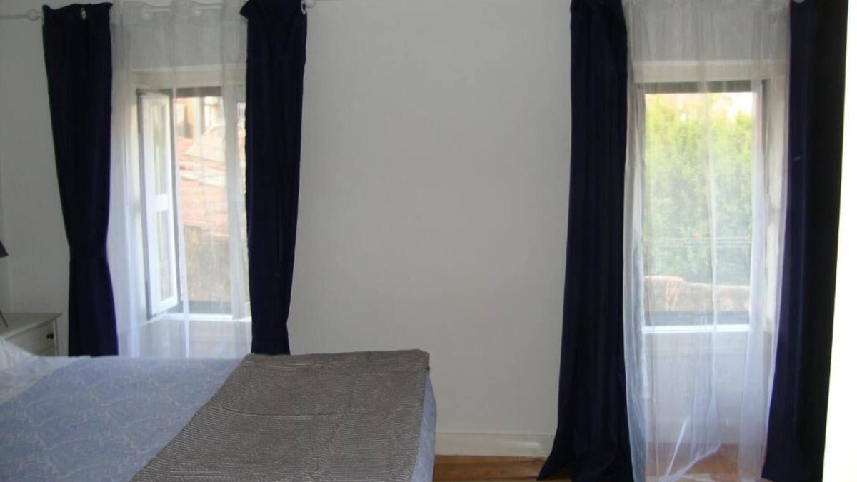 Santa Maria Maior Condo | Alfama Doll House