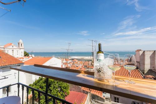 Santa Maria Maior Apartment | Alfama Vintage Studio Apartment w/RiverView - by LU Holidays