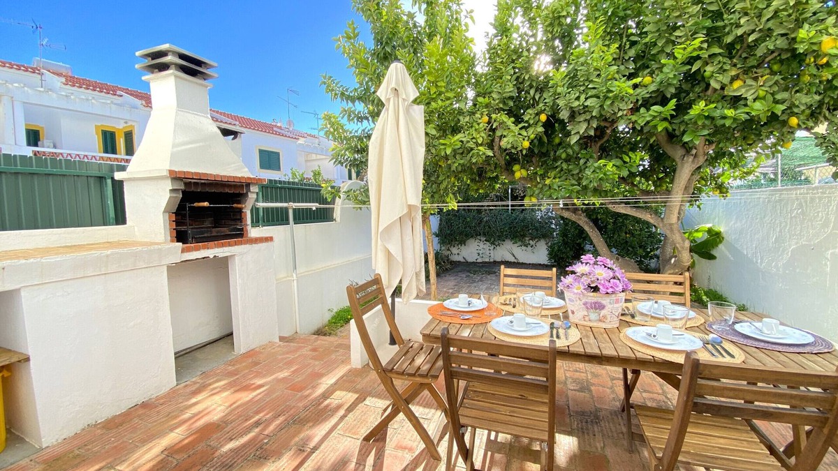 Manta Rota Villa | Algarve Manta Rota Terrace by Homing