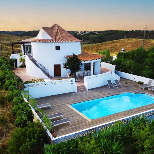 Figueira House | Algarve Windmill, Villa and Pool 2000m to the Beach