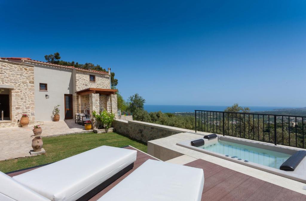 Maroulas Villa | Ali Vafi's Villa - Heated Jacuzzi & Indoor Pool