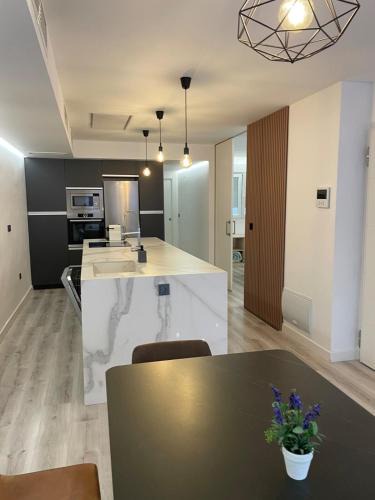 Pla del Bon Repos Apartment | Alicante City Suite 2