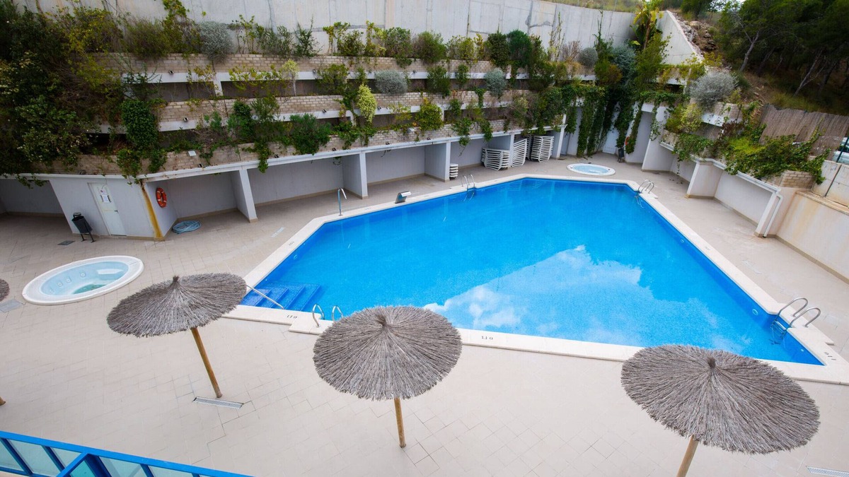Alicante Apartment | Alicante Hills balcony