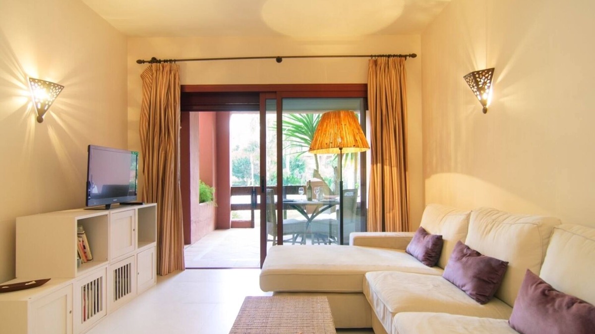 Marbella Apartment | Alicate Playa renovated apartment direct access to garden
