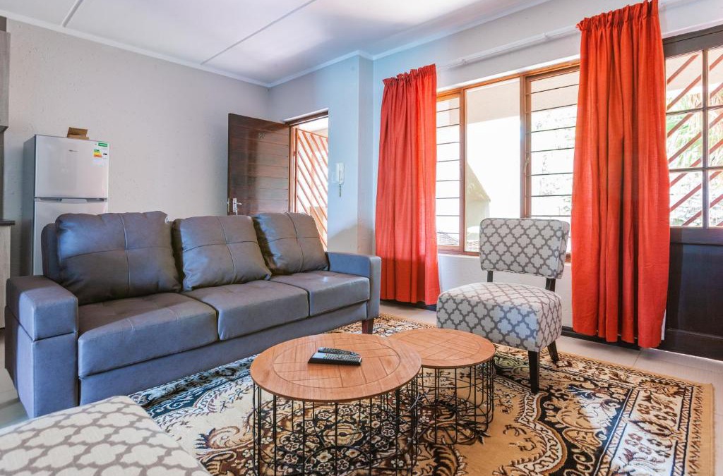 Greater Johannesburg Metropolitan Area Apartment | Alimama Spaces: Manson's Bedford Haven