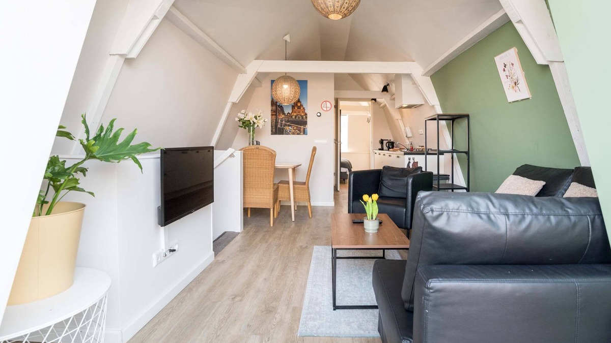 Alkmaar Apartment | Alkmaar City Centre Apartment C