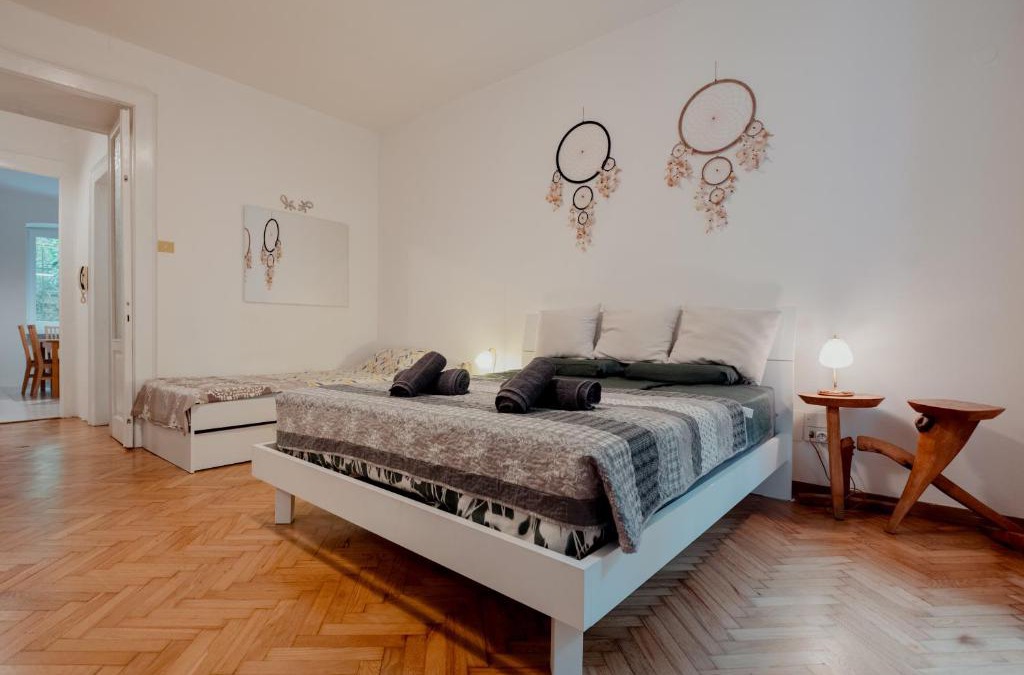 Roiano-Gretta-Barcola-Cologna-Scorcola Apartment | All'Acquedotto 79