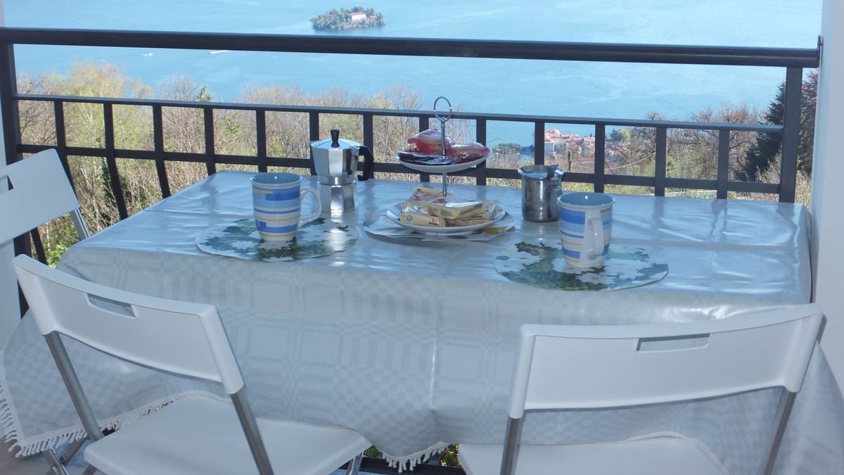 Levo Apartment | ALL COMFORTS IN AN ANGLE OF PARADISE ON LAKE MAGGIORE