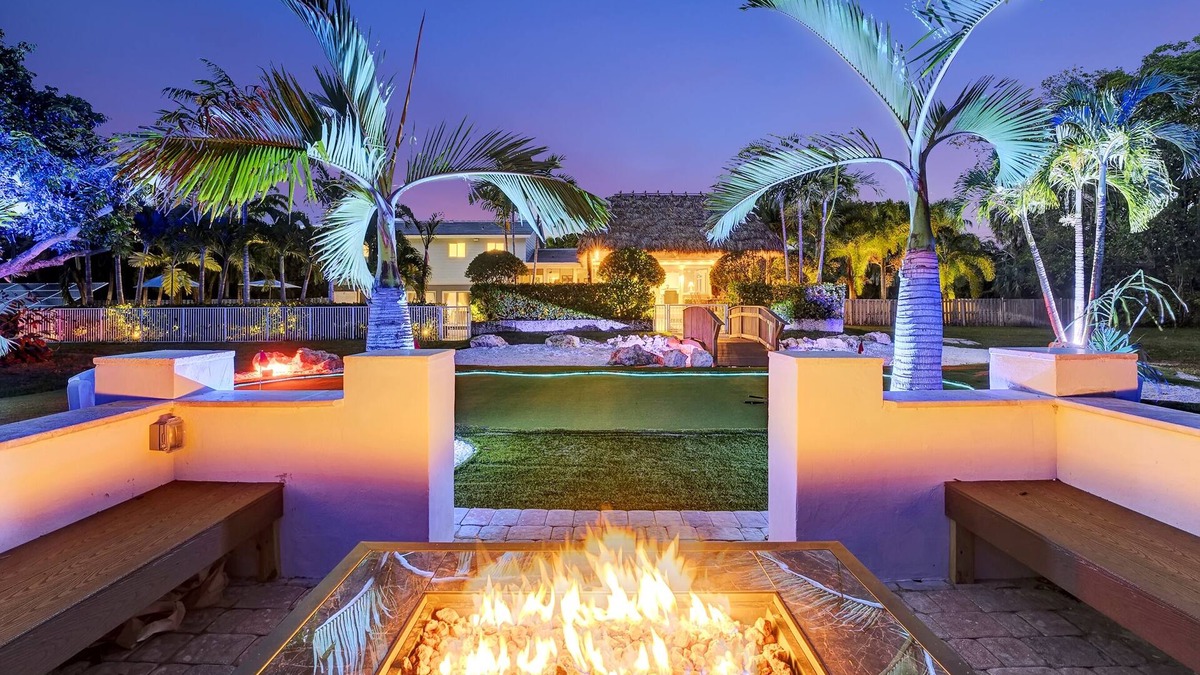Boynton Beach House | All Events Welcome W-Fee-Family Reunions-Weddings-Bachelor-ette-Dream Vacay