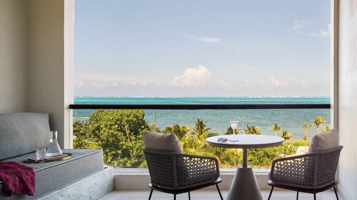 Punta Sam Hotel | All-Inclusive Escape: Adults-Only Pool, Rooftop Tub, & Oceanfront View