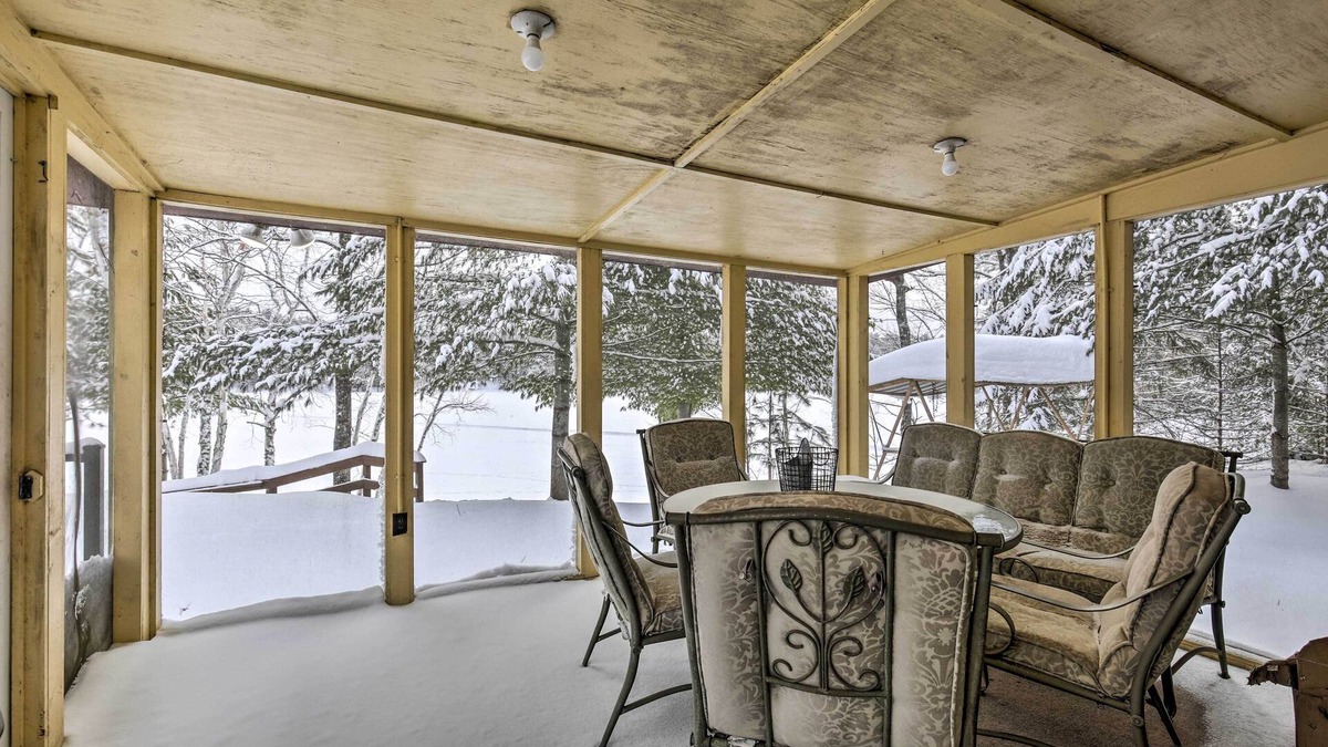 Mercer Cabin | All-Season Lakefront Mercer Vacation Rental