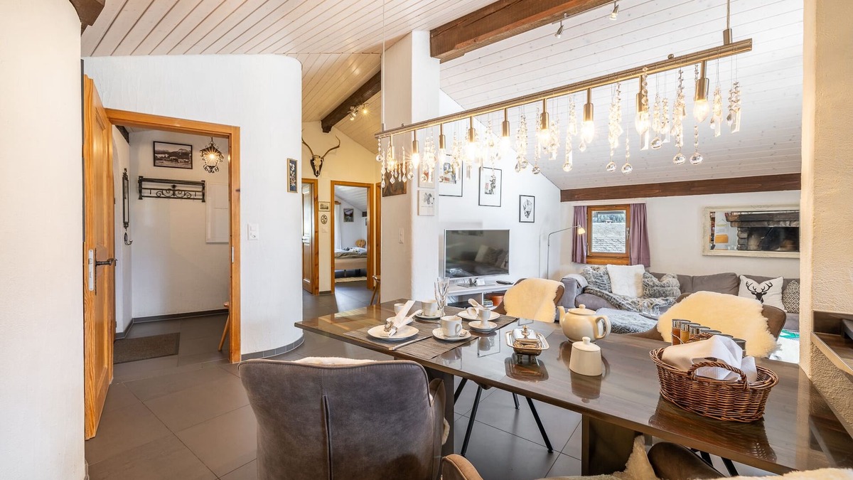 Engadin Scoul Apartment | Allegra and welcome to the Chasa Tusa 3