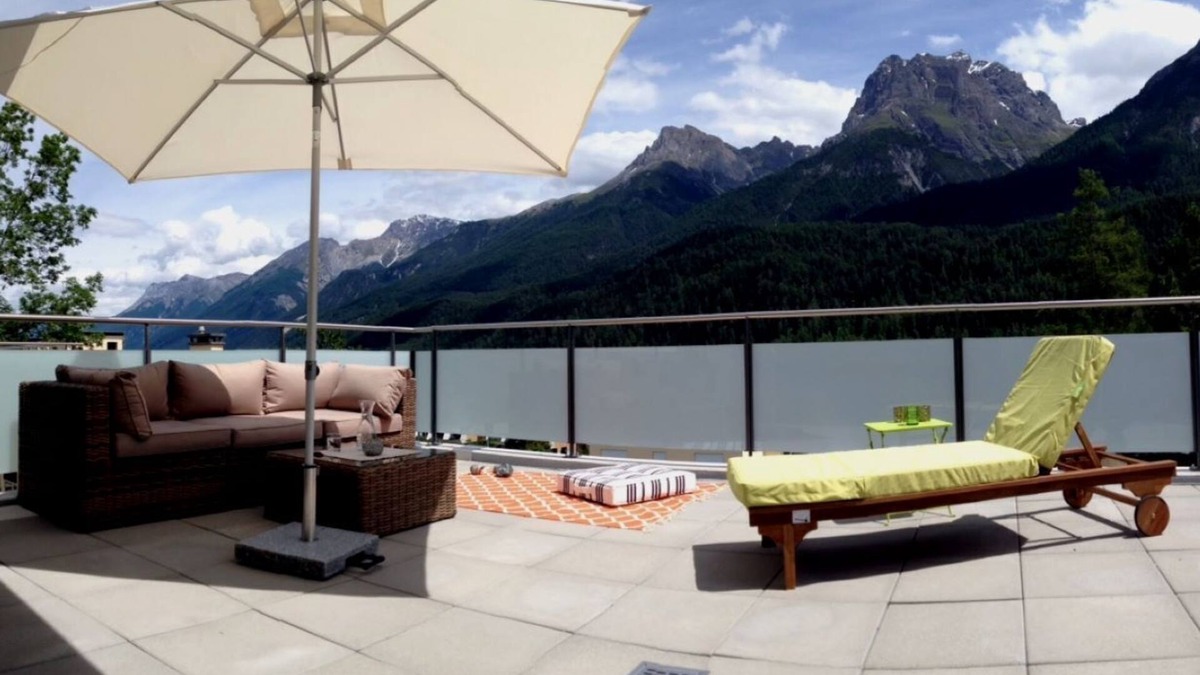 Engadin Scoul Apartment | Allegra and welcome to the La Perla A2 vacation apartment