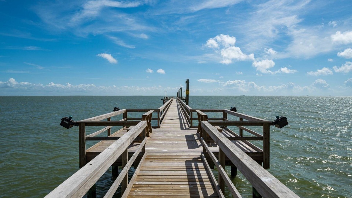 Harbor Oaks Condo | Allegro North Condos