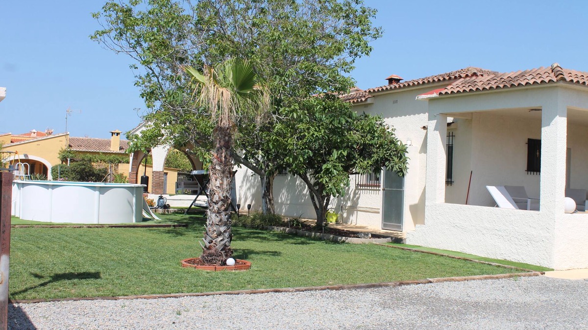 Molinell Villa | Alleinstehende Villa mit Pool-finca Gabriela