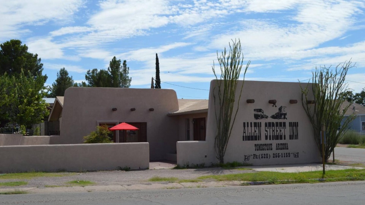 Tombstone Hotel | Allen Street Inn