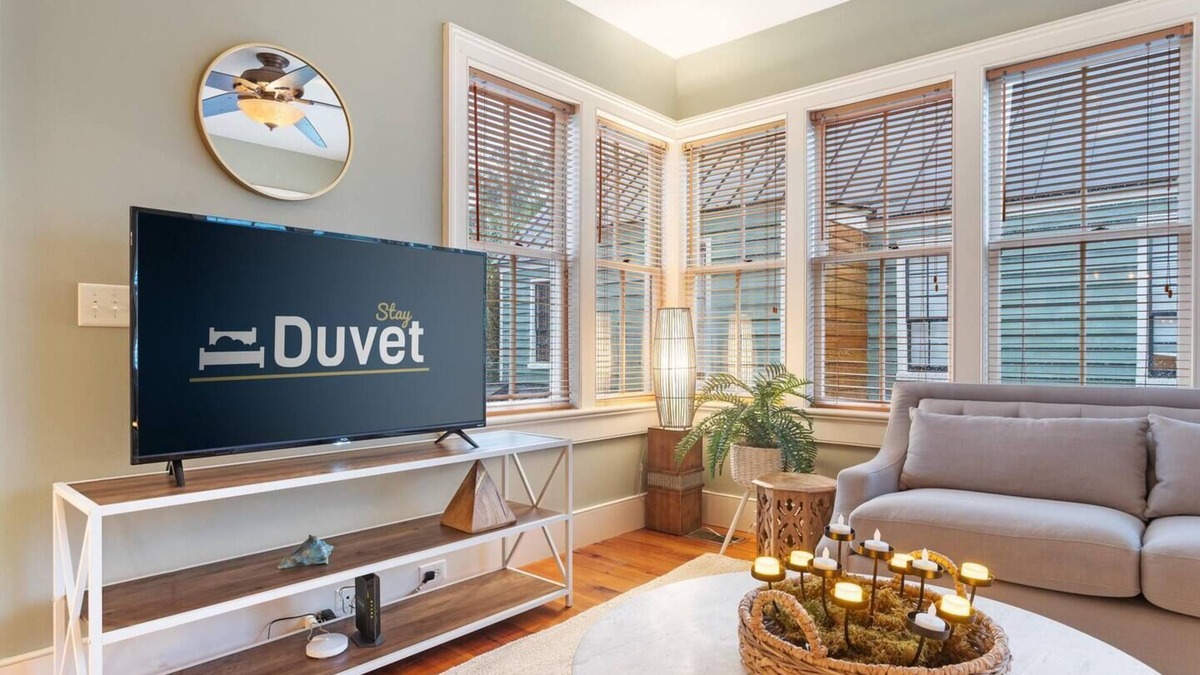 Westside Apartment | Allora: Expansive Serenity, Stroll to Savory