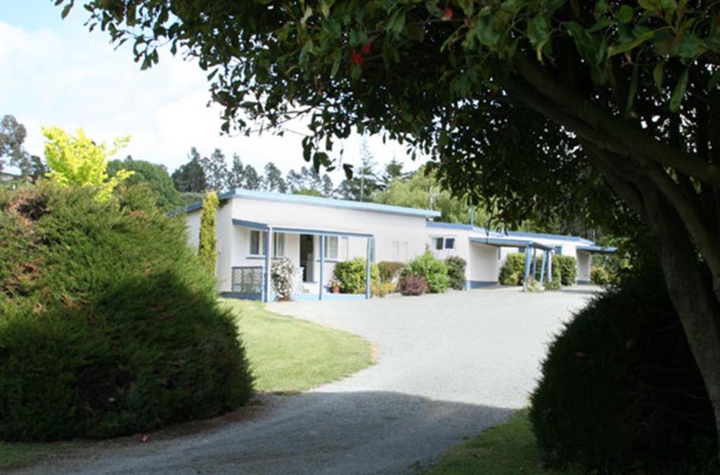 Waitaki District Hotel | Alma Motel