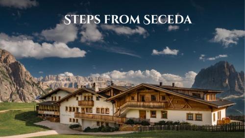Santa Cristina Val Gardena Hotel | Almhotel Col Raiser