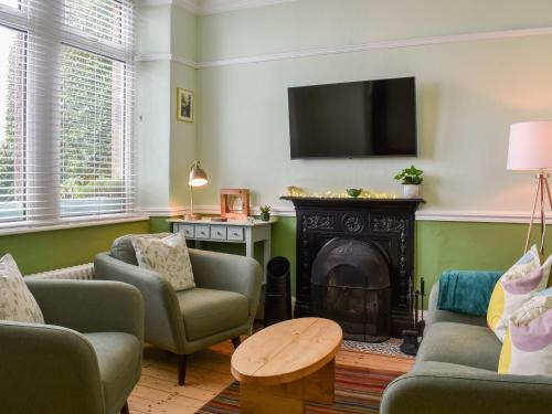 Allithwaite House | Almond Cottage