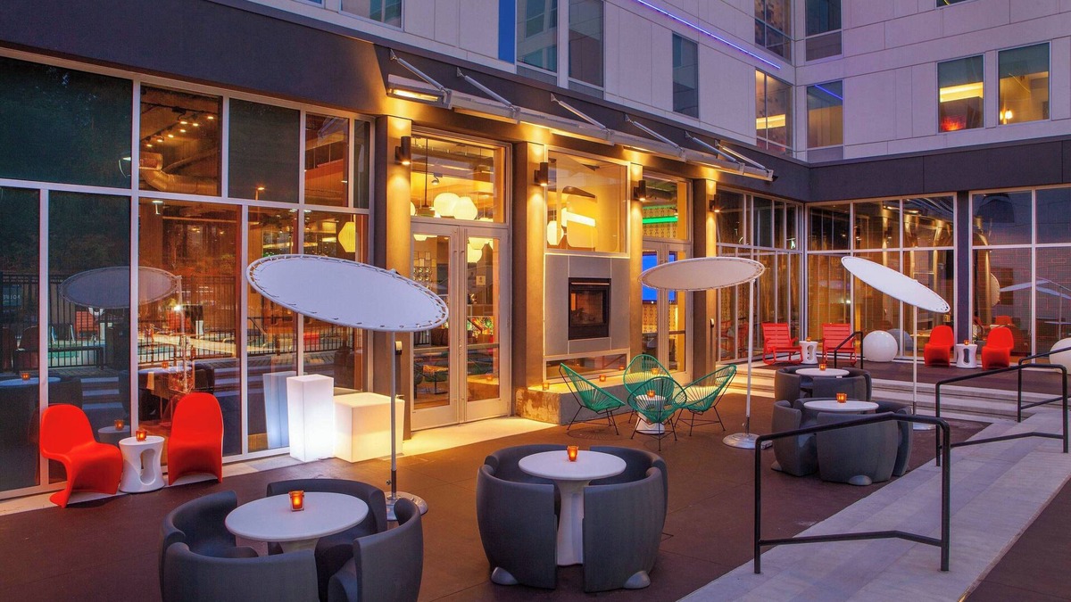 Alpharetta Hotel | Aloft Alpharetta