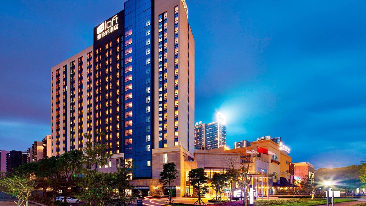 Baizhangpu Nongchang Hotel | Aloft Dongguan Dynamic Town