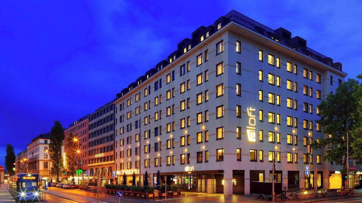 Ludwigsvorstadt-Kliniken Hotel | Aloft Munich