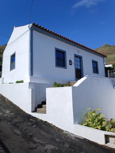 Lajes das Flores House | Alojamento Local M&I