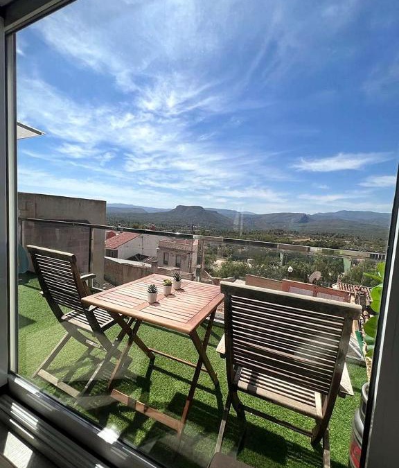 Losa del Obispo Apartment | Alojamiento en Losa del Obispo