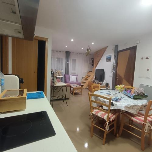 Noves de Segre Apartment | Alojamiento Evelyne Cal Paleta Noves de Segre