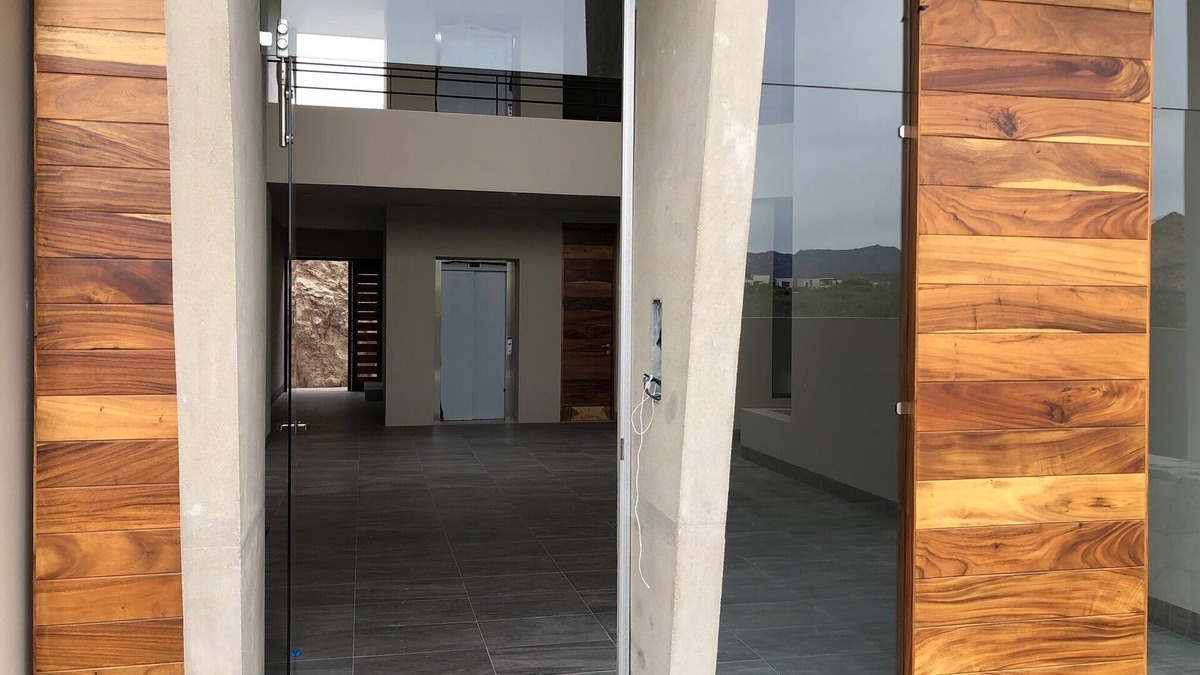 Puerto San Carlos House | Alojamiento Entero: Condominio en México
