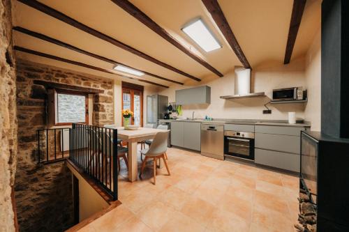 Benassal House | Alojamiento rural la Mola 11