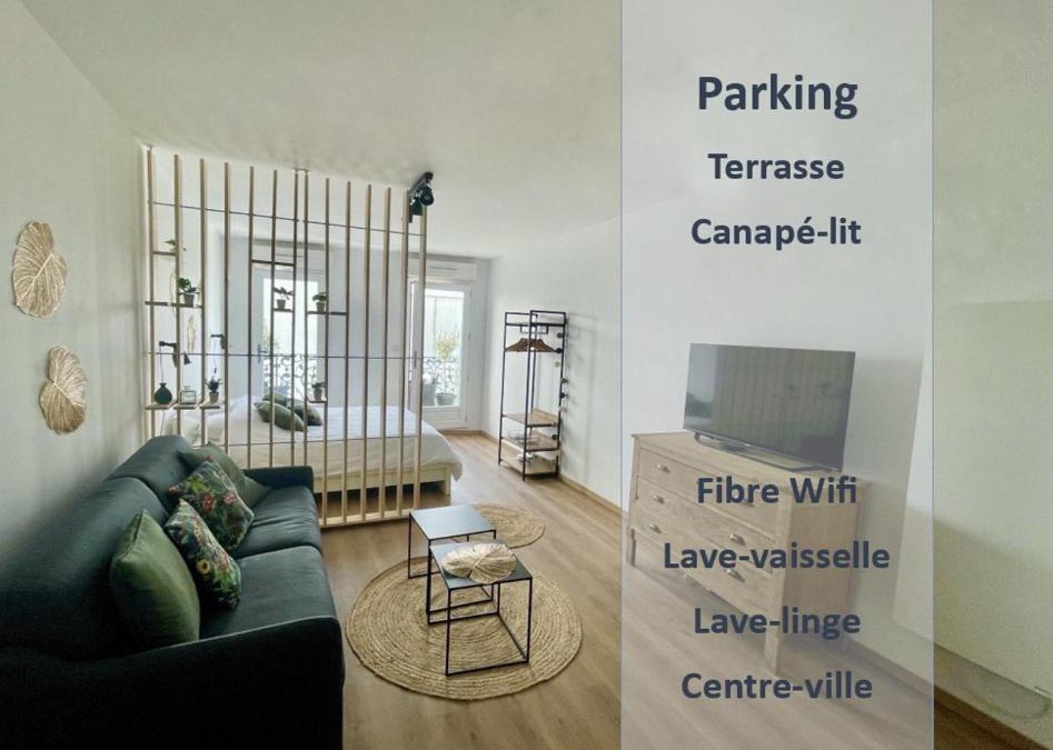 Chartres Apartment | ALP Chartres - Grand studio avec terrasse et parking