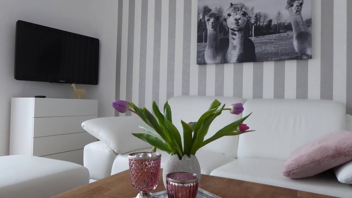 Duhnen Apartment | Alpaca room, non-smoking, view of nature, large balcony, WLAN