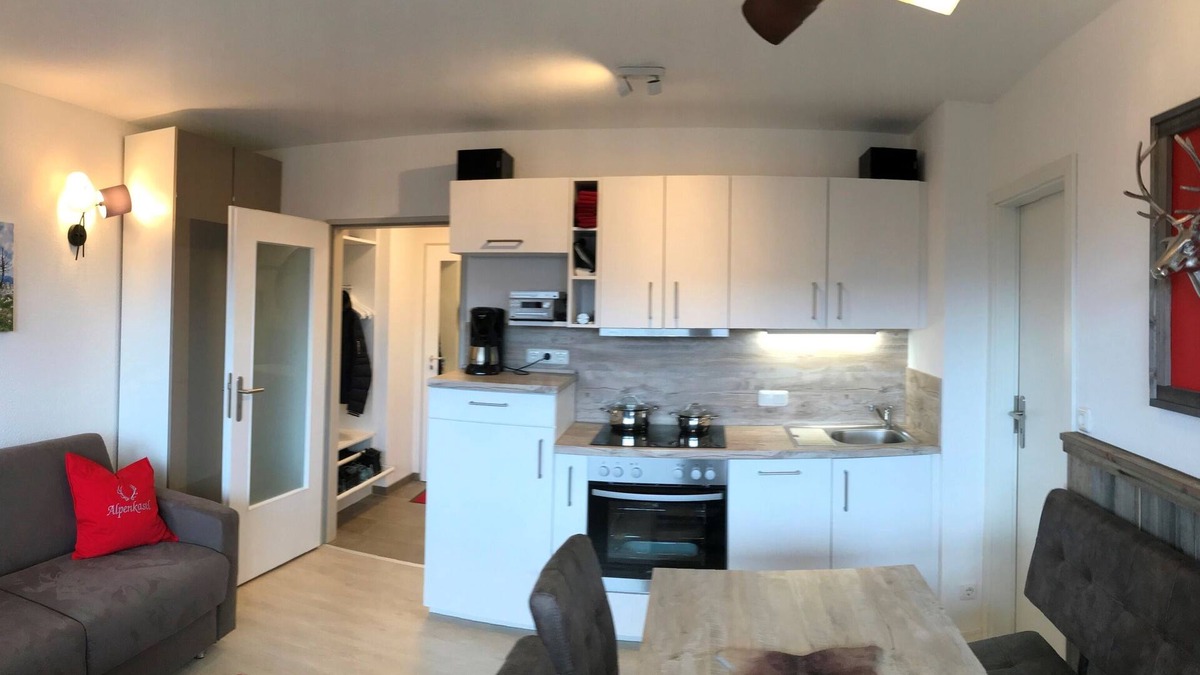 Ettenhausen Apartment | AlpenKastl for 1-3 persons 40 square meters, living room/kitchen, bedroom, shower/WC, balcony, WLAN