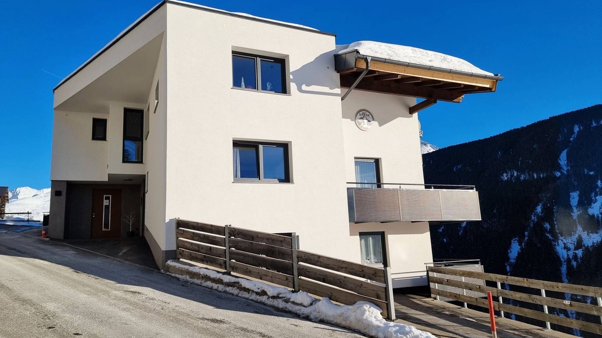 Kappl Apartment | Alpenliebe by Interhome