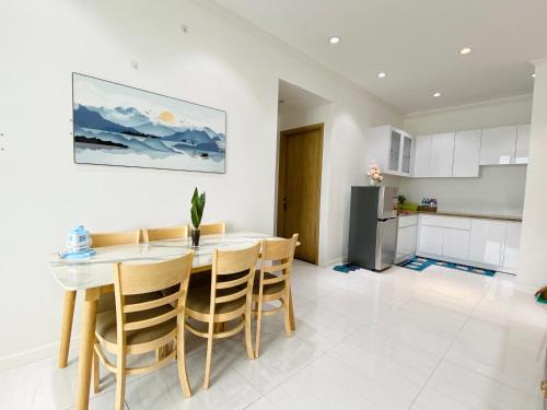Long Xuyen Apartment | ALPHA HOMESTAY MARINA 2 Phòng Ngủ View Sông