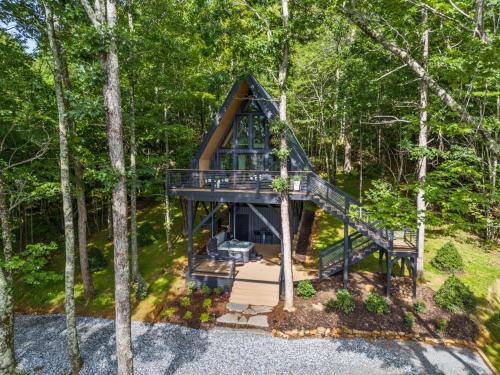 Boone House | Alpine A-Frame at Calm Ridge Treehouses