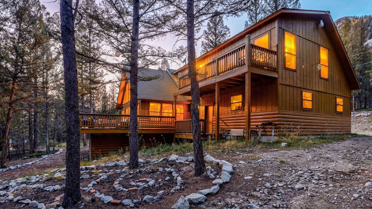 Buena Vista Cabin | Alpine Cabin near Historic St. Elmo