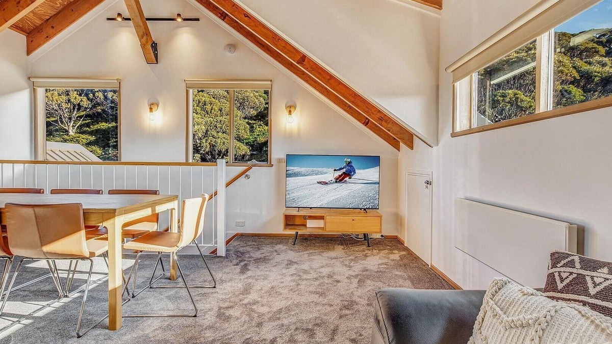 Hotham Heights Apartment | Alpine Haven Penthouse - Mt Hotham