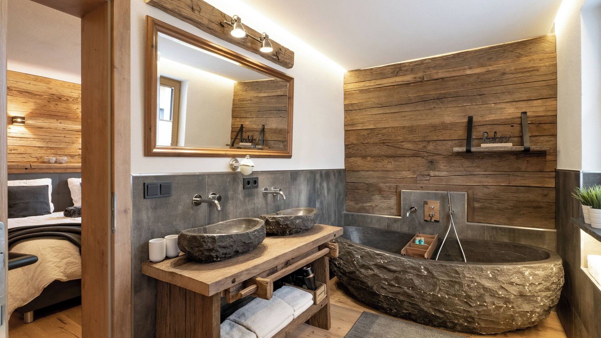 Moosen Apartment | Alpine Lodge SKI IN- SKI OUT Luxurious vacation apartment with 4 bedrooms