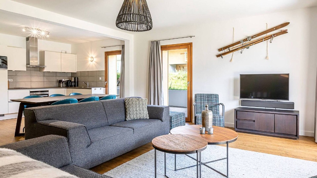 Abondance Apartment | Alpine Retreat w/Sauna