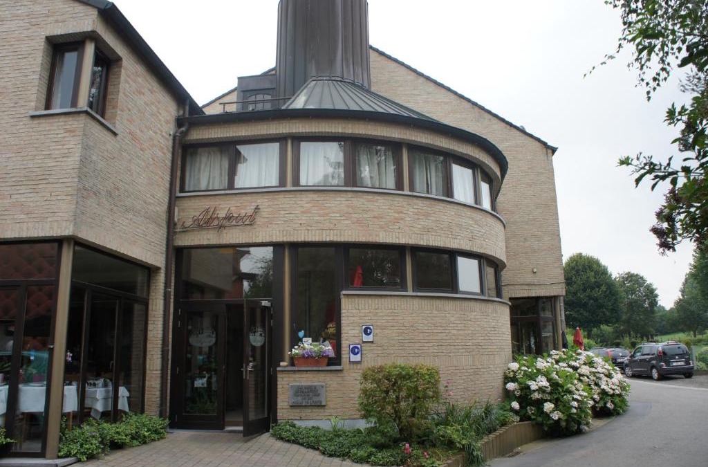 Halle Hotel | Alsput Hotel