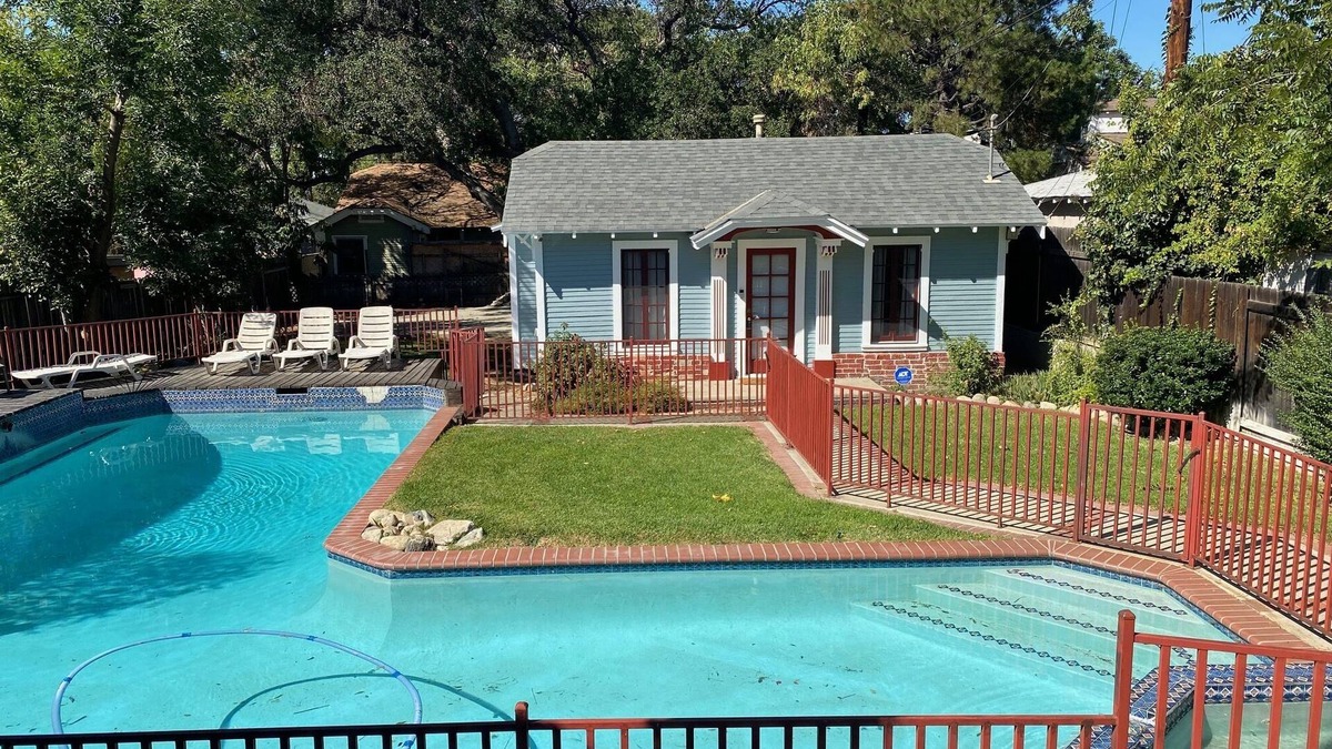 Altadena House | Altadena East Classic Craftsman